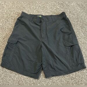 Koppen Gray Hiking Cargo Shorts Men's 32 EUC